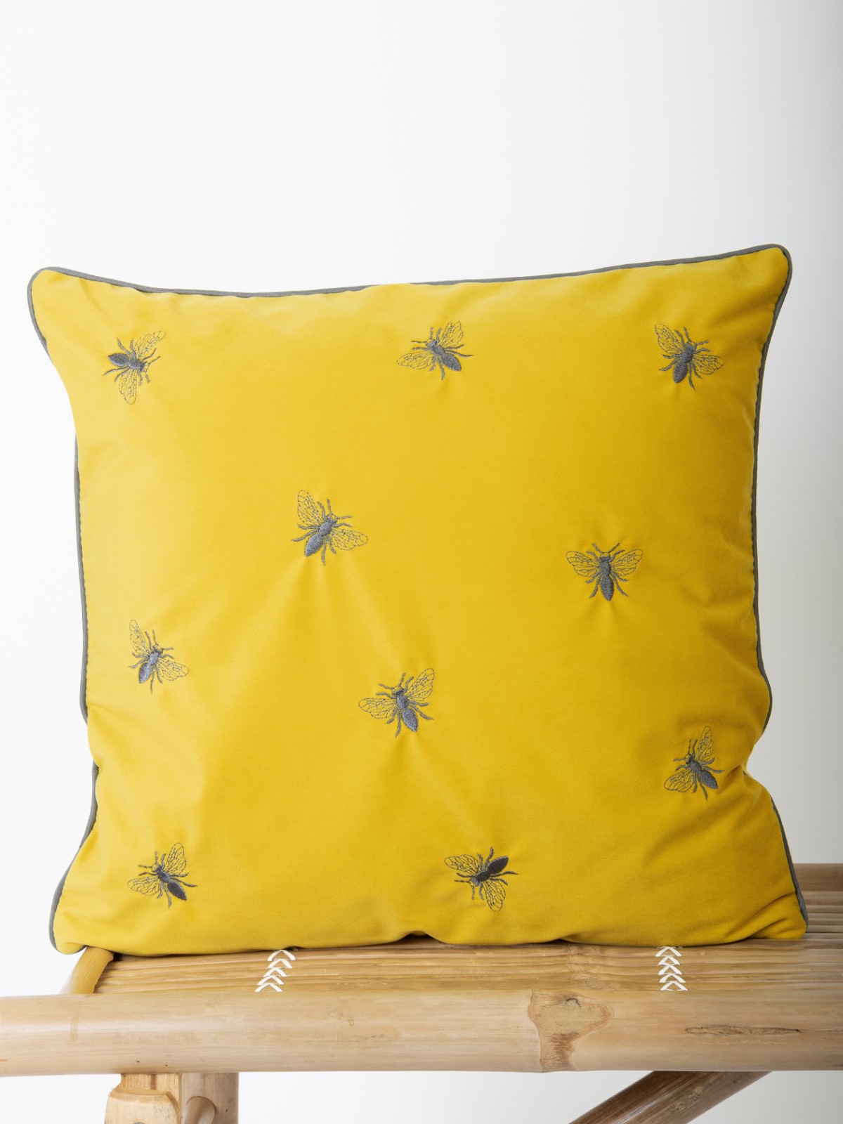 Yellow bee cushion discount