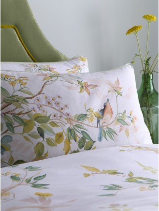 Appletree Arianna Floral Natural Duvet Set